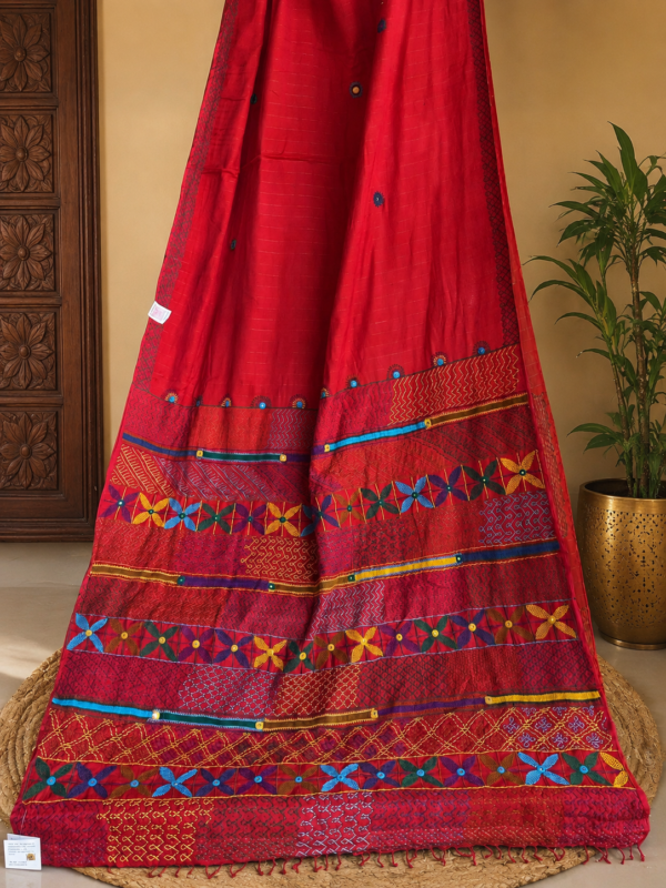 LAMBANI SAREE